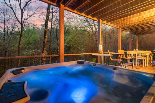 Deer Browse Hideaway By Colonial Properties in Sevierville, United States