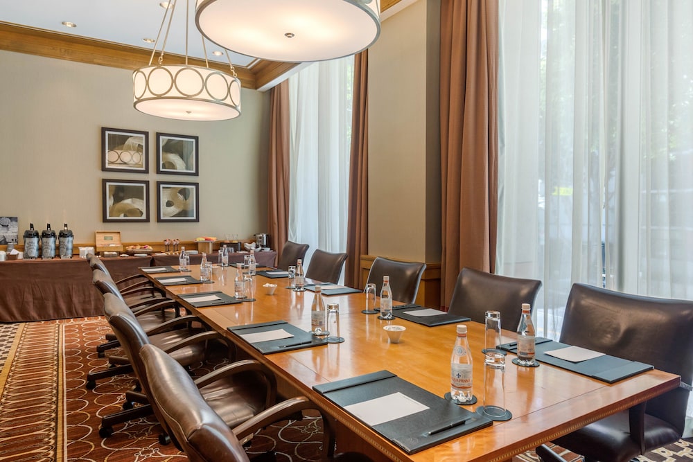Omni Los Angeles Hotel at California Plaza - photo 87
