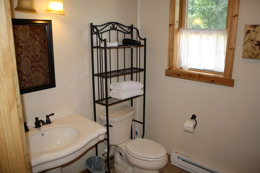 The Historic Wapiti Lodge - photo 72