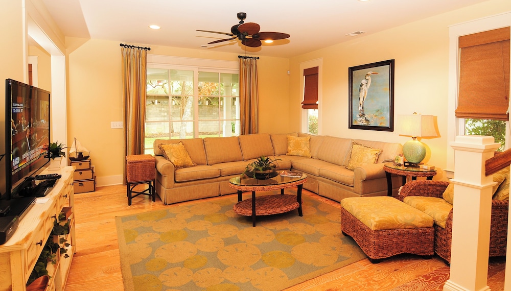 North Beach Resort & Villas - photo 488