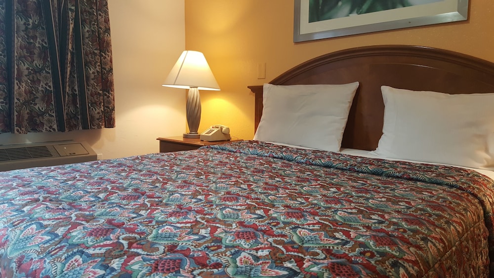 Flamingo Inn Long Beach - photo 9