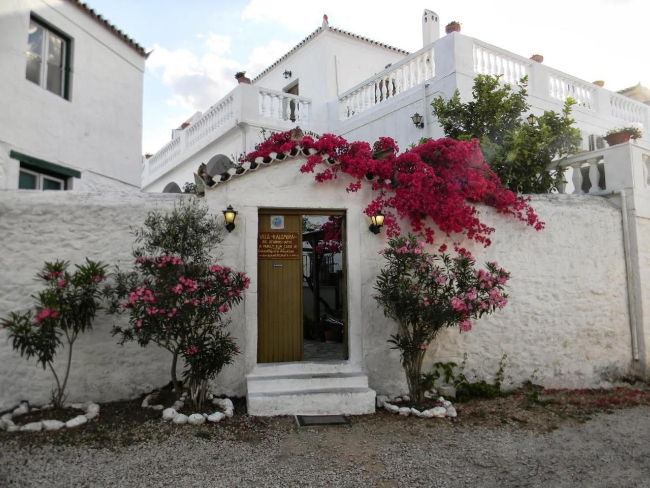 Villa Kalomira — 4-Star Luxury Hotel in Spetses, Greece