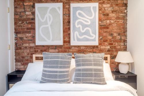 East Village Escape with 3BD 2BA near Tompkins Square Park - photo 22