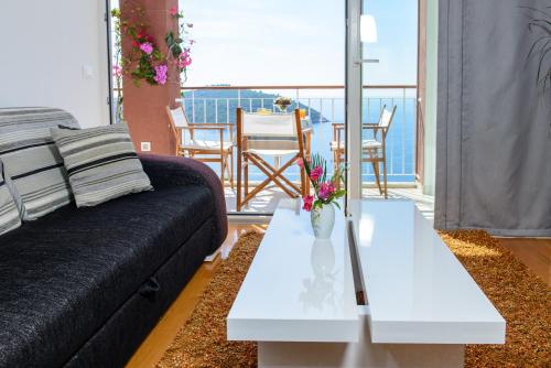 Two bedroom apartment Belvedere Dubrovnik Old Town and sea views