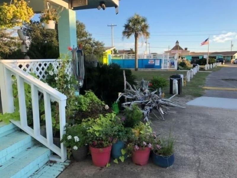 Swell Motel - photo 72