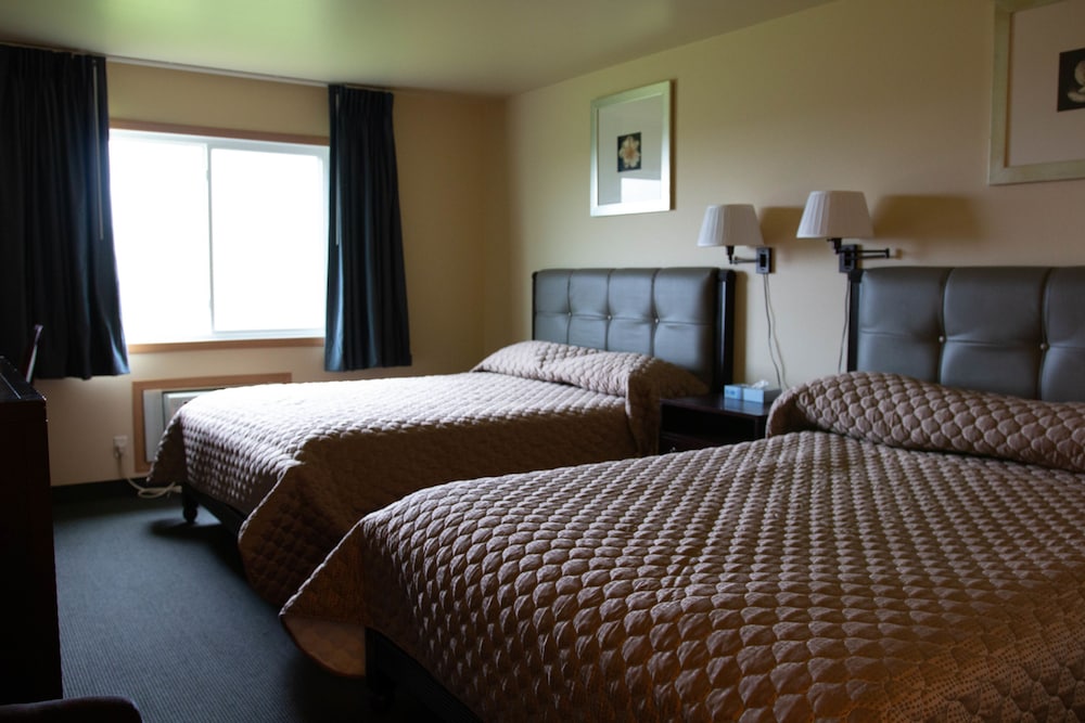 East Grand Inn - photo 20