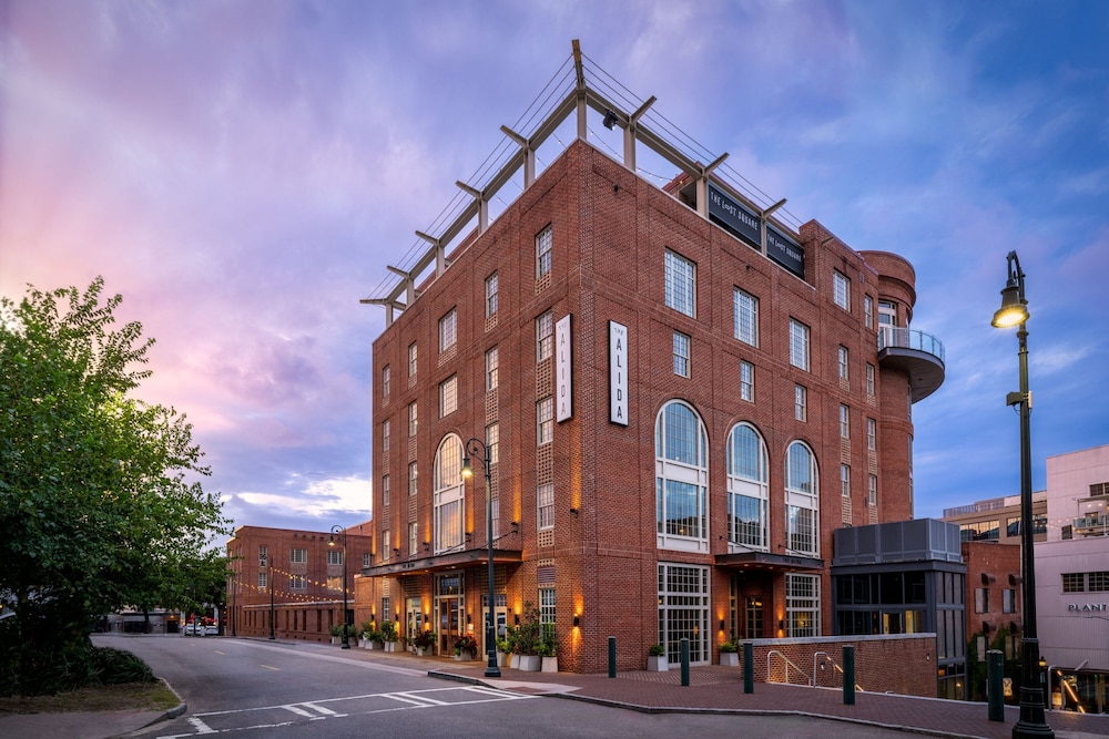 The Alida Savannah a Tribute Portfolio Hotel - featured photo