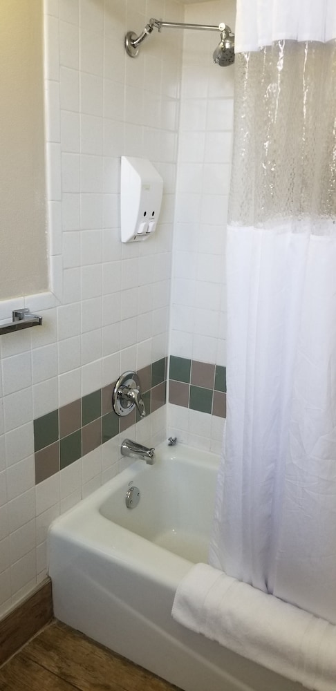 Days Inn & Suites by Wyndham Trinidad - photo 29