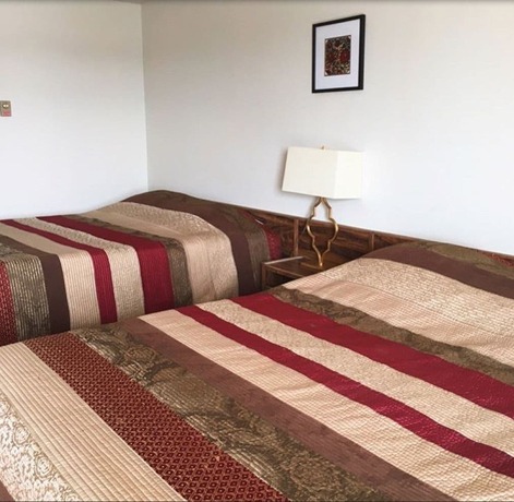 Granada Inn - carbon neutral hotel in Penticton
