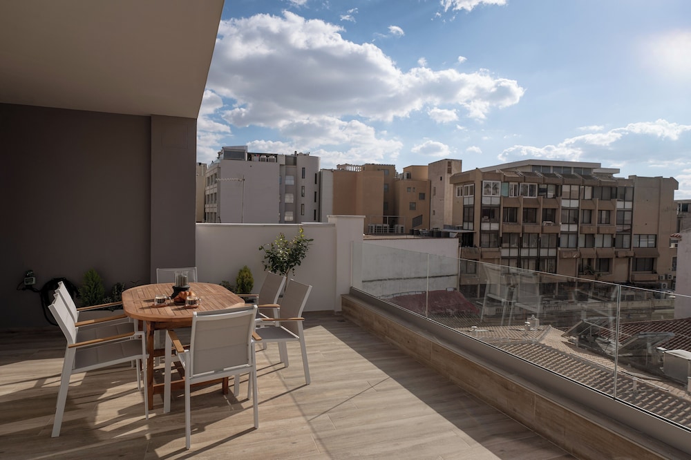 Athens Soho Lofts Evaggelistrias 18 — 4-Star Luxury Hotel in Athens, Greece