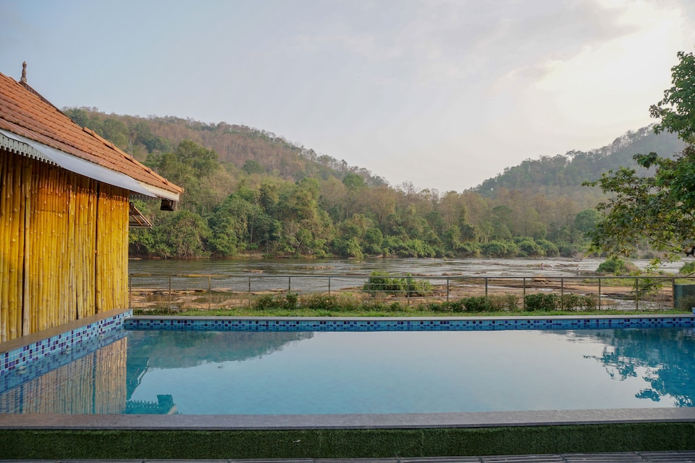 Willow Heights Athirapally in Trichur, India