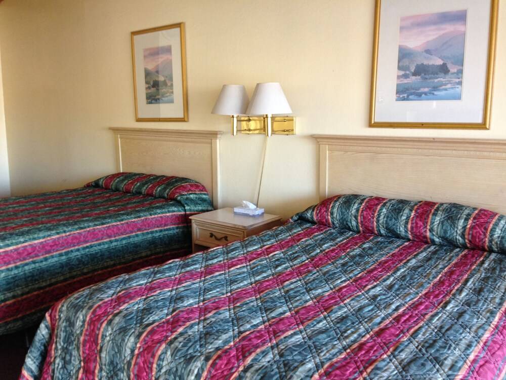 National 9 Motel - photo 9