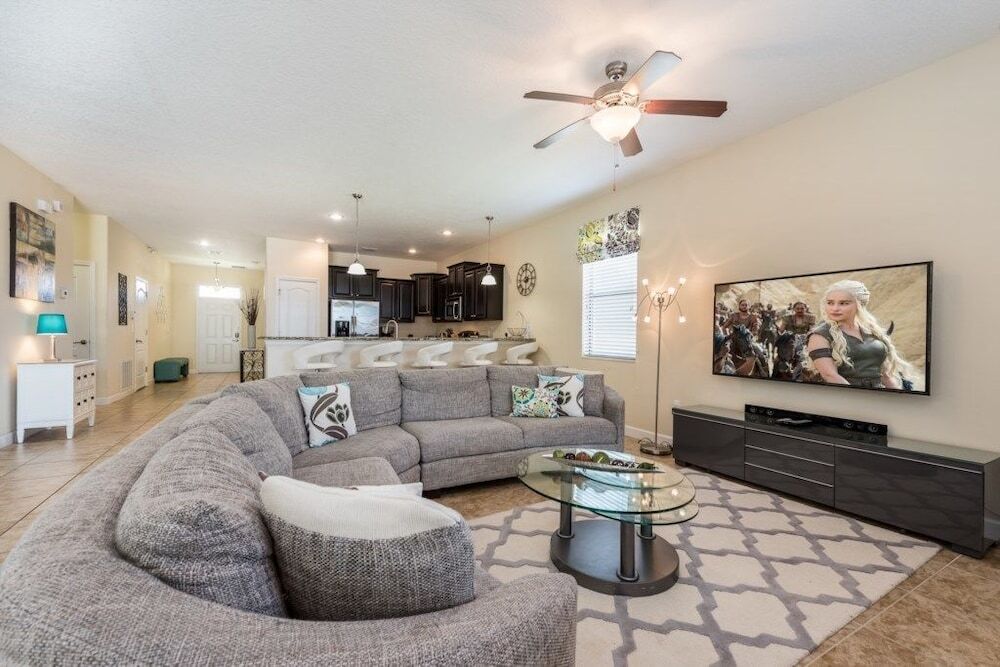 Retreat at Champions Gate 8 BR Private Pool Home West Facing Game Room JHH 45952 — 5-Star Luxury Hotel in Davenport, United States