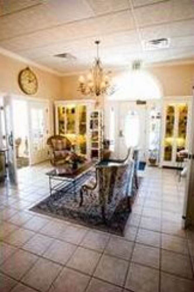 Old Town GuestHouse B&B - photo 11