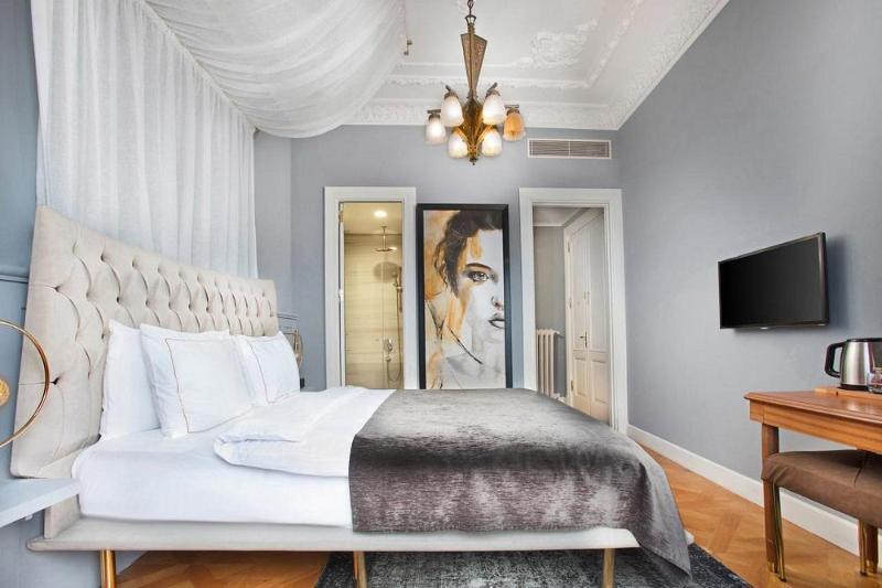 Lina Hotels Taksim Pera — 4-Star Luxury Hotel in Istanbul, Turkey