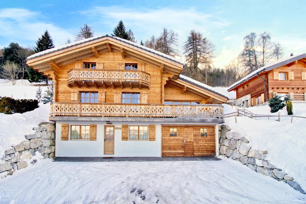 Réveil féerique au cœur des alpes Vercorin — hotel in Chalais