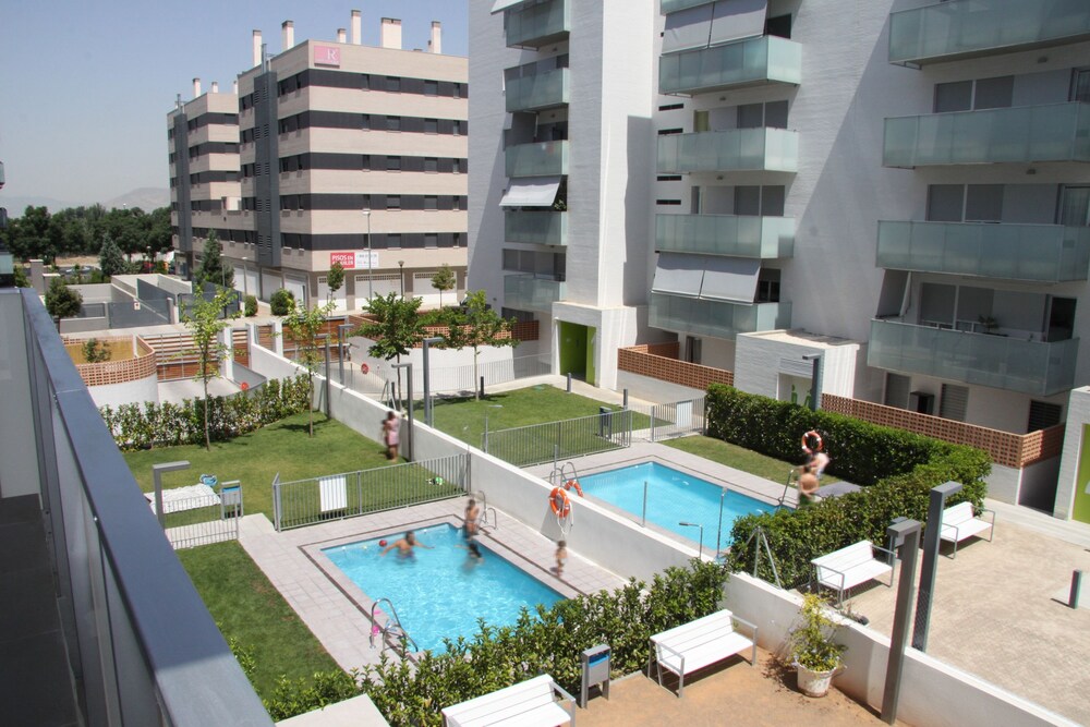 Apartment Ciencias Forum Granada Canovas — 4-Star Luxury Hotel in Granada, Spain