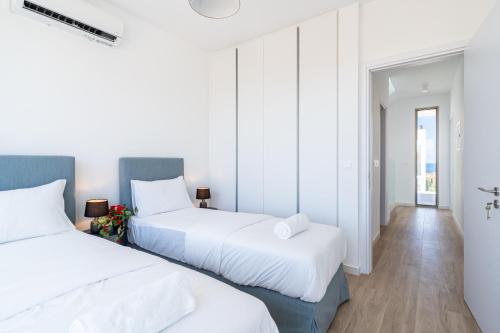 Cyan 3 Bedroom Villa in Protaras — 4-Star Luxury Hotel in Paralimni, Cyprus