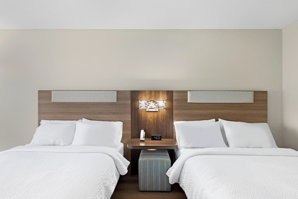 Holiday Inn Express Hotel Ooltewah Springs Chattanooga by IHG - photo 20