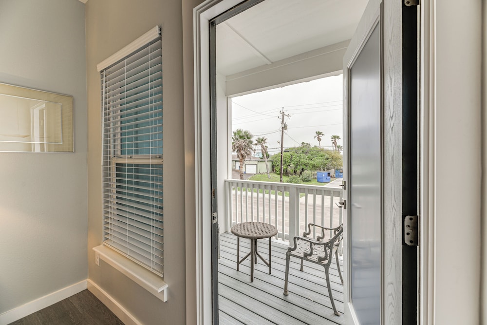 Blue Palm Inn - photo 11
