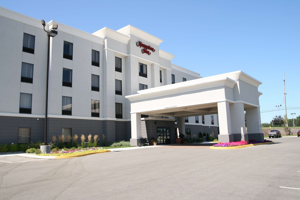 Hampton Inn Warsaw - photo 2