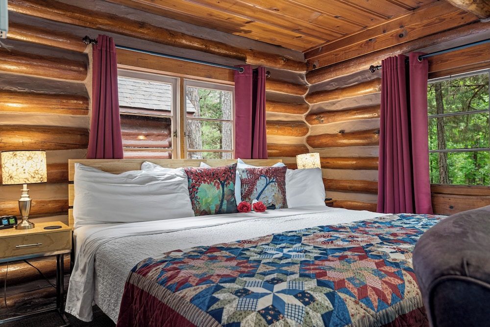 Tall Pines Inn - photo 51