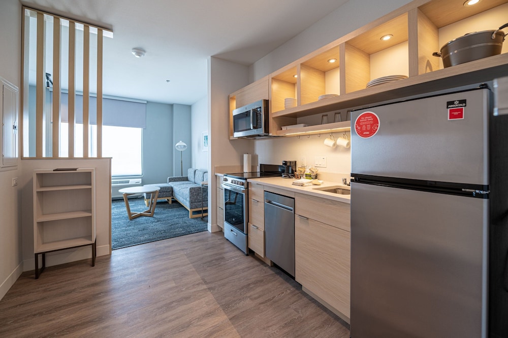 TownePlace Suites by Marriott Las Vegas North I 15 - photo 14