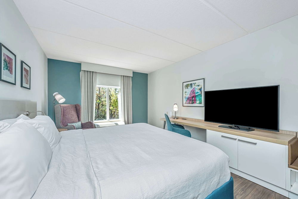 Hilton Garden Inn Charleston Airport - photo 10
