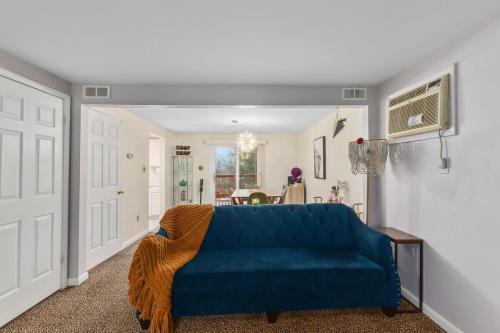 Cozy meets fun in Beacon, United States