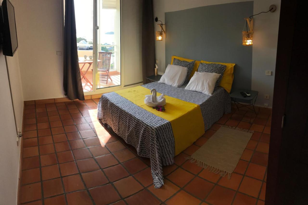 Charmant Studio a la Residence de la Baie de Tartane — 4-Star Luxury Hotel in La Trinite, Martinique
