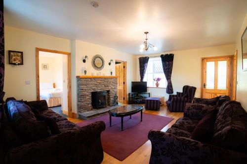 Skyline Escape by Mount Brandon - last minute hotel in Unknown City