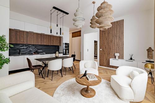 Onyx Oasis luxury 3 bdrm — 4-Star Luxury Hotel in Budapest, Hungary