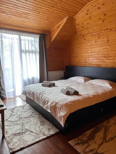 Ollie's Mountain Chalet — 4-Star Luxury Hotel in Busteni, Romania