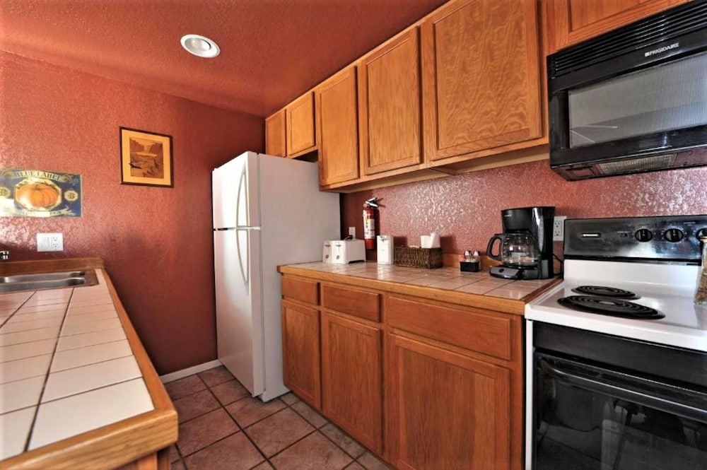 Pinecliff Village Resort - photo 49