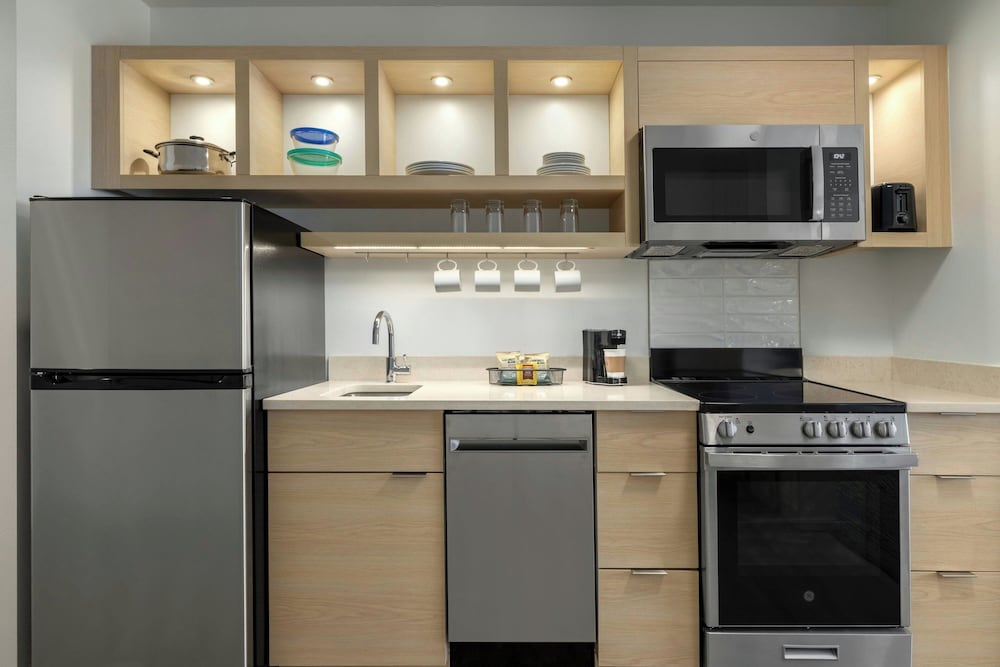 TownePlace Suites by Marriott Duluth - photo 8