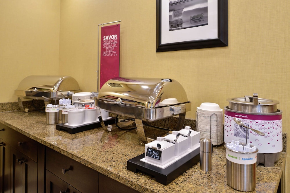 Hampton Inn Idaho Falls Airport - photo 40