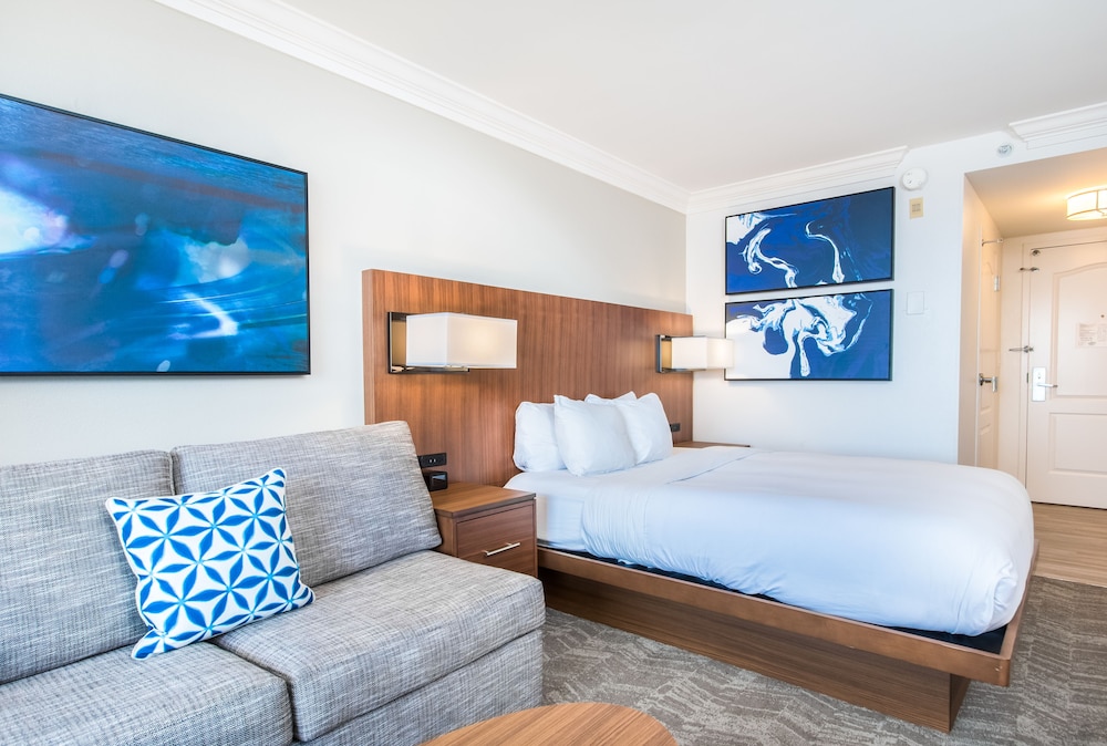 Hilton Pensacola Beach - photo 20