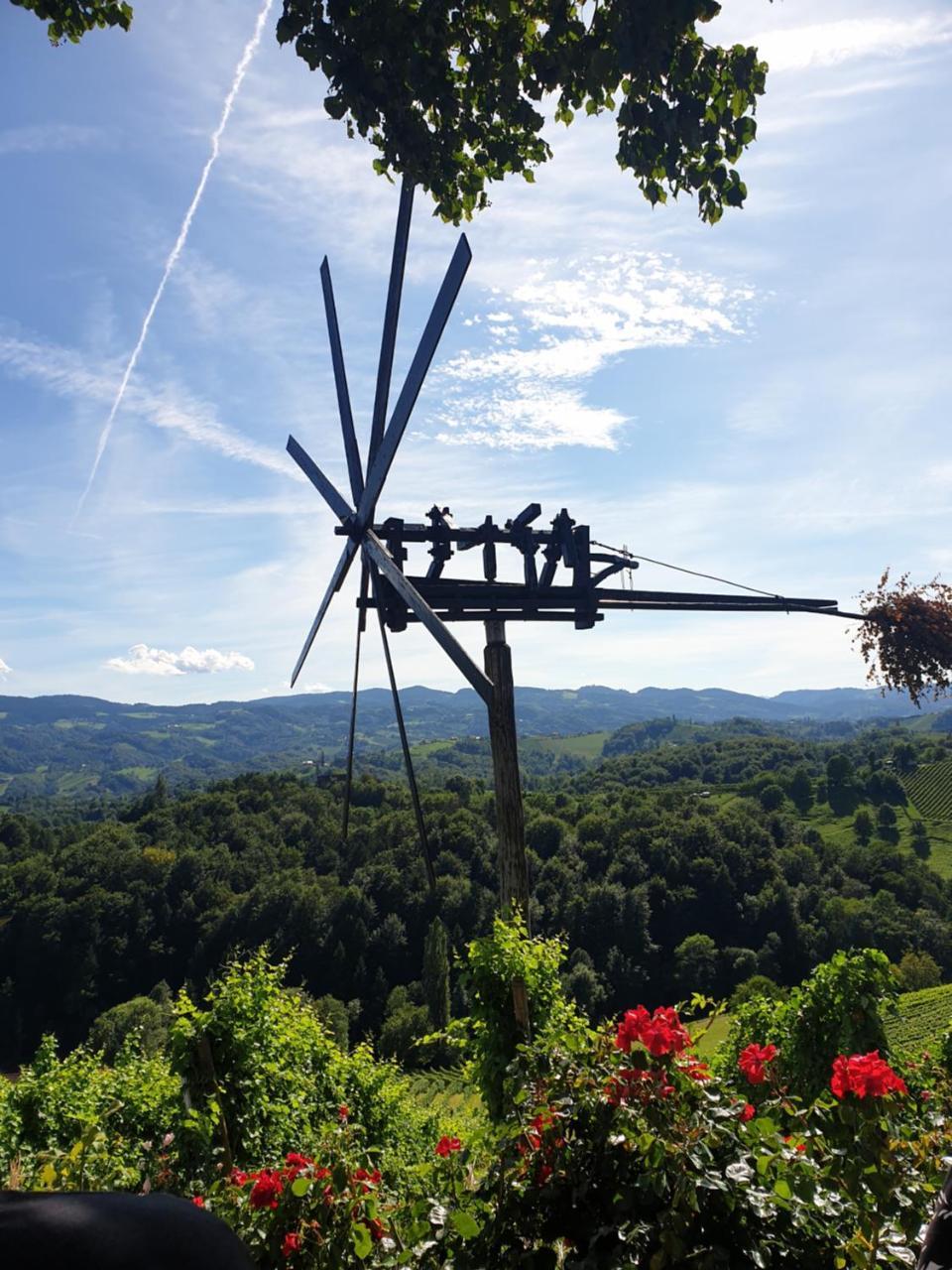 Ferienwohnungen Kres — 4-Star Luxury Hotel in Gamlitz, Austria