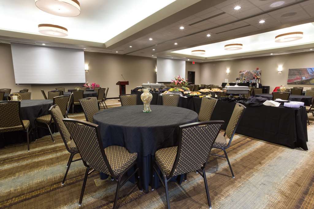 Drury Inn & Suites Louisville North - photo 18