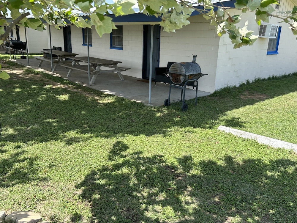 Oasis Lake Buchanan - photo 28