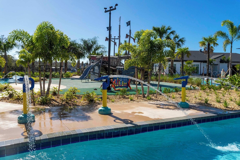 Gorgeous 4 Bd w Pool at Storey Lake Resort 4277 - photo 40