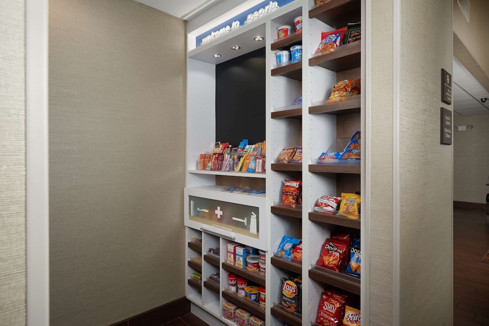 Hampton Inn Phoenix Glendale Peoria - photo 31