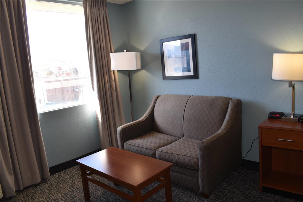 Quality Inn and Suites Garden of the Gods - photo 5
