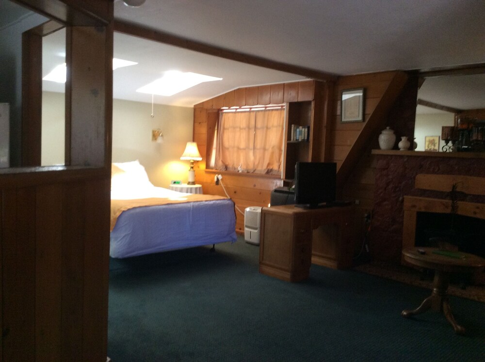 Robin Hood Village Resort - photo 36