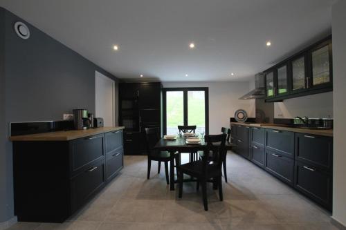 Iduzki Alde Bat - carbon neutral hotel in Souraide