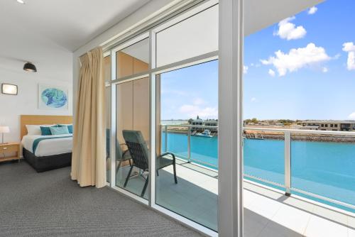 Wallaroo Marina Sea Vu Apartment — 5-Star Luxury Hotel in Wallaroo, Australia