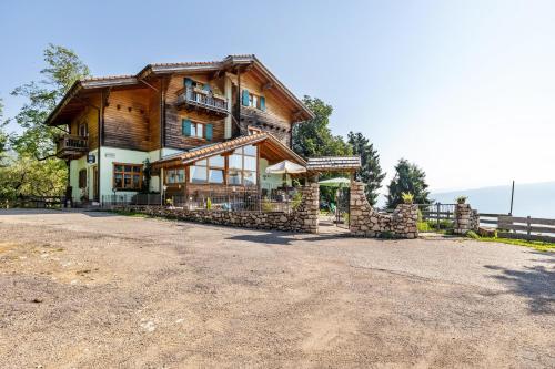 Agritur El Casel — hotel in Brentonico
