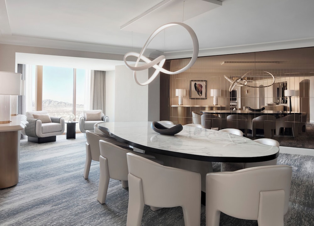 Four Seasons Hotel Las Vegas - photo 10