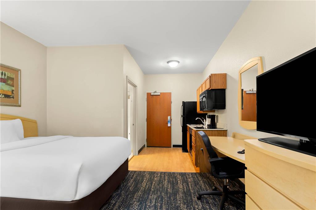 Suburban Studios Morgantown - photo 12