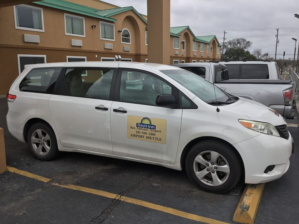 Days Inn by Wyndham San Antonio Airport - photo 41